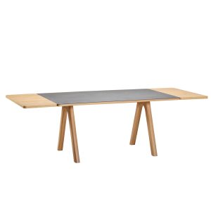 Chevron extendable table